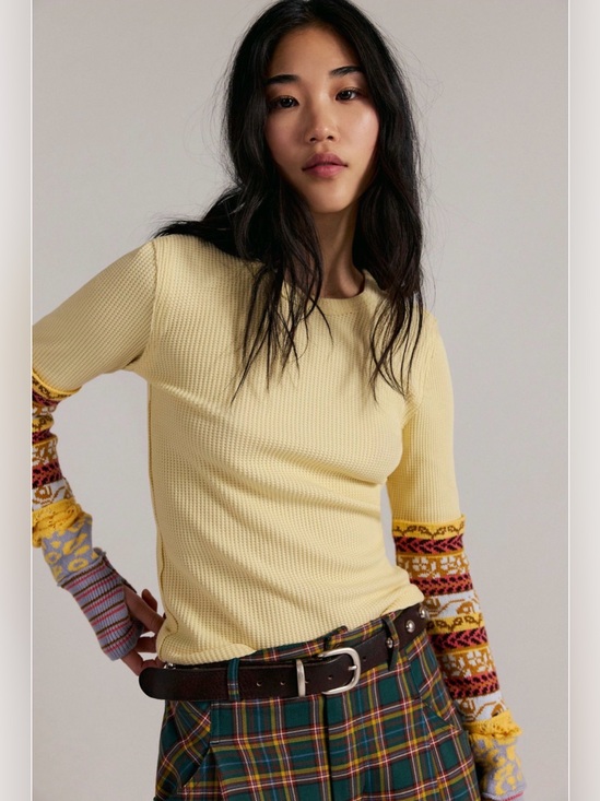 We The Free Tops - We The Free All In Cuff Long Sleeve Thermal Top Buttercream Yellow NWT